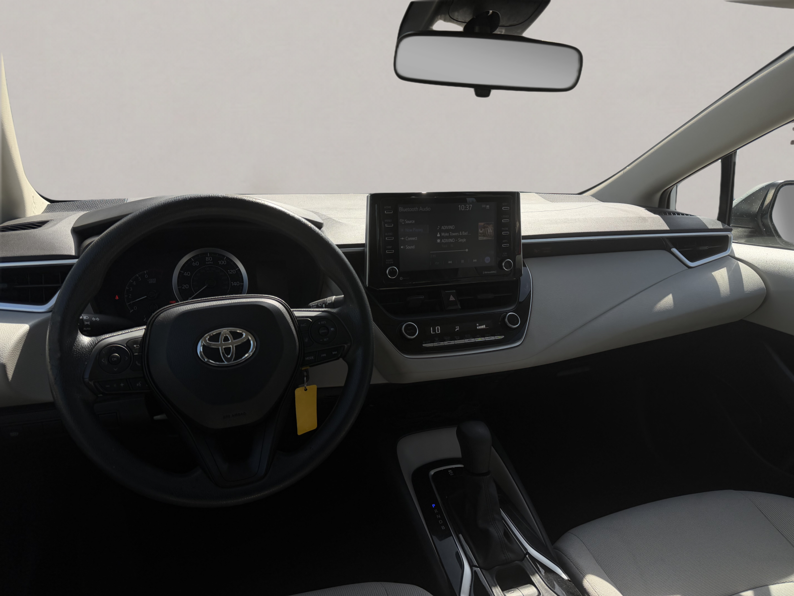 2021 Toyota Corolla LE — photo 19