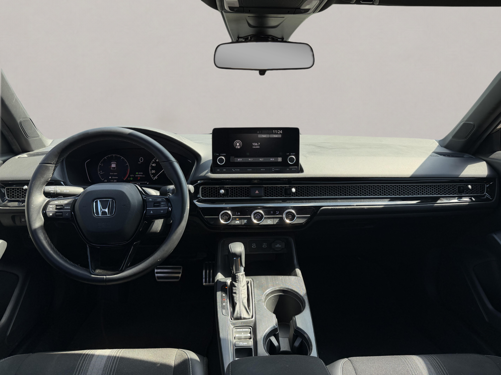 2025 Honda Civic Sport Hatchback 4d — photo 13