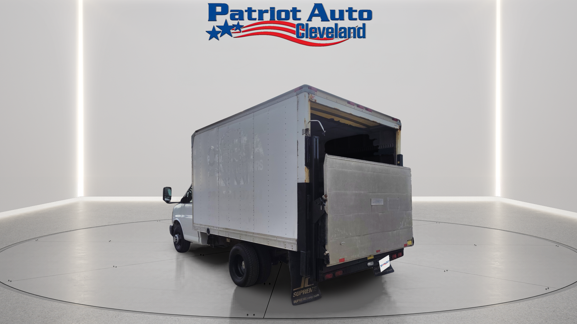 2012 Chevrolet Express 3500 - Image 4
